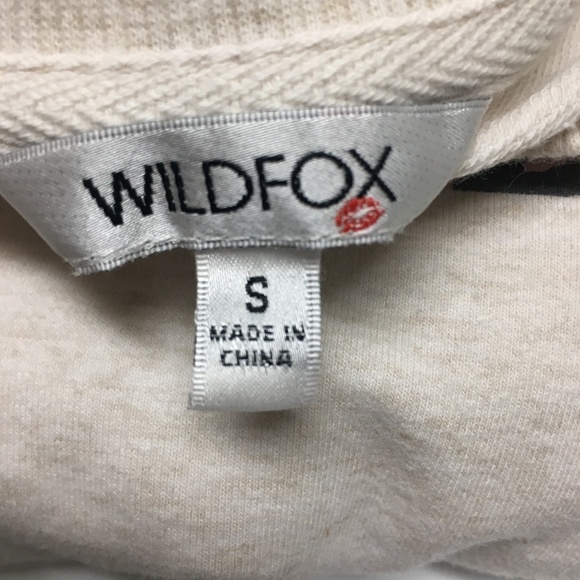 WILDFOX Leopard Lips Kiss Oversized Top - Picture 3 of 7